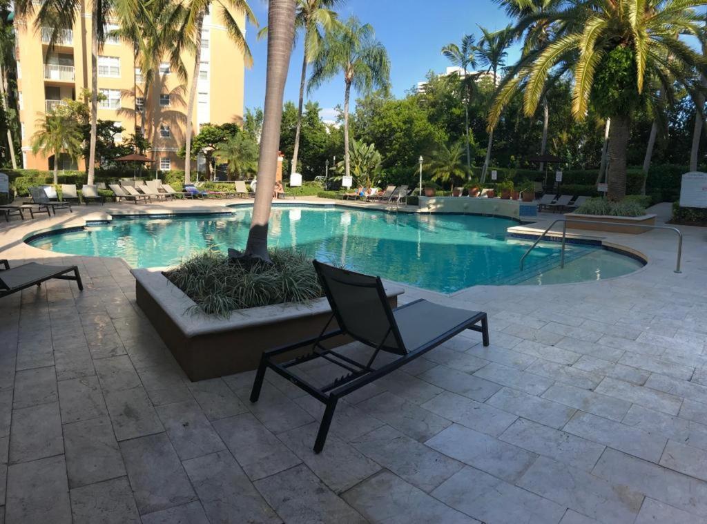 6-502 Amazing Water View - Three Bedrooms Aventura Eksteriør billede